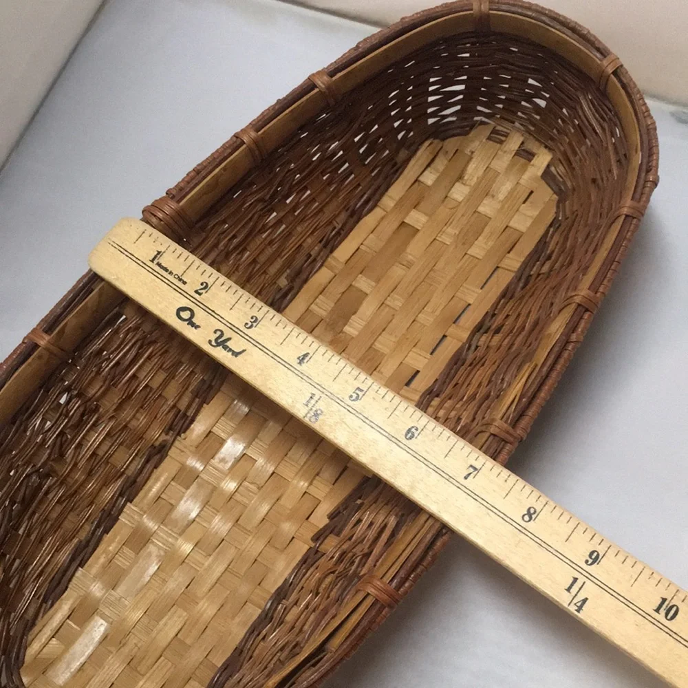 Handwoven Oval Serving Bread Basket Natural‎ Brown & Tan Farmhouse Rustic Wicker